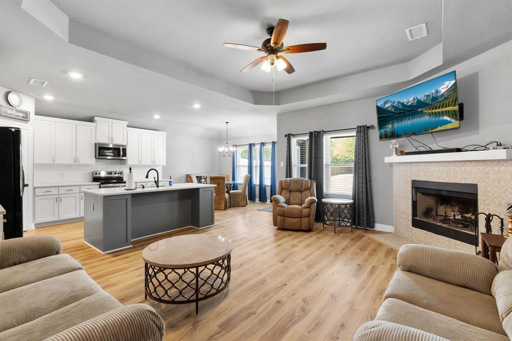 10605 Lago Vista