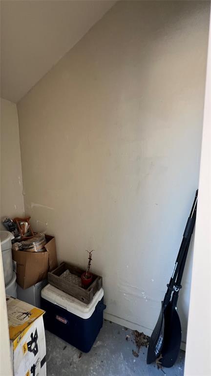 Woods On Park Lane Condos - Residential Lease