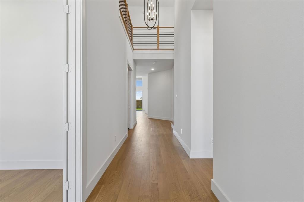 8729 Porch Place