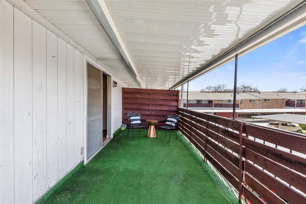 Sandhurst Manor - Residential Lease