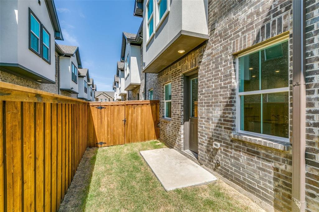 Bunker Hill Townhomes - Residential