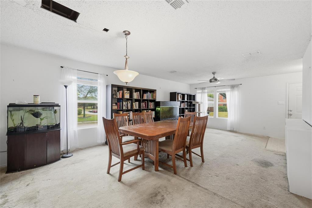 2333 Avalon Creek Way