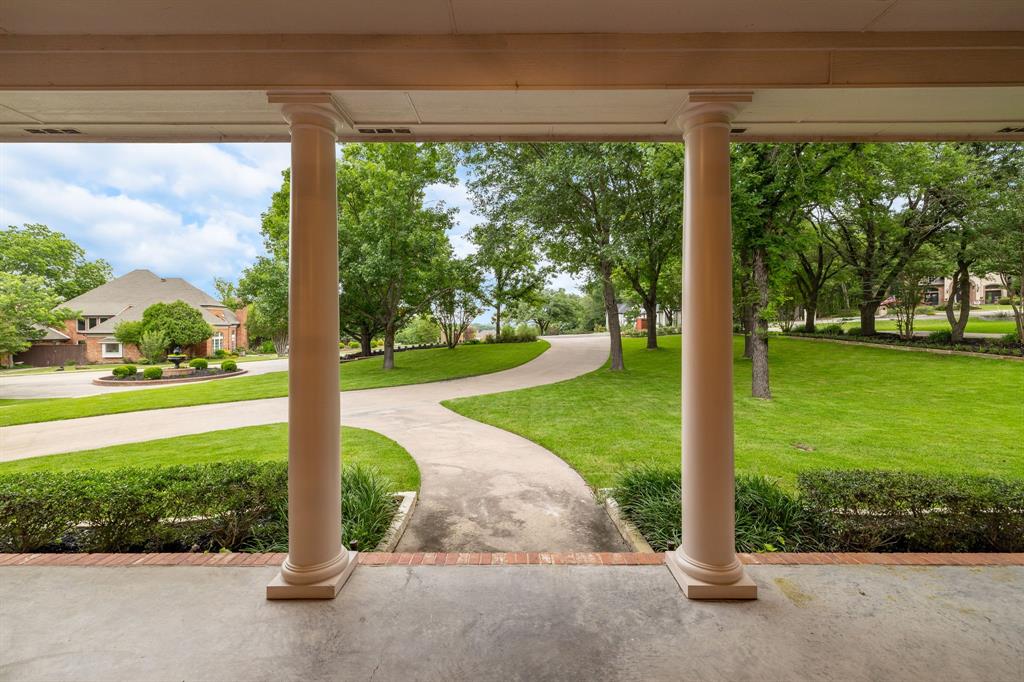5 Meadowbrook Circle