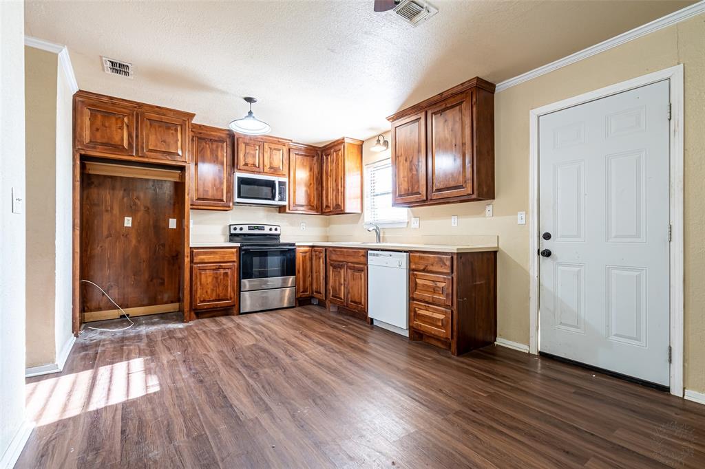 Briarwood - Residential