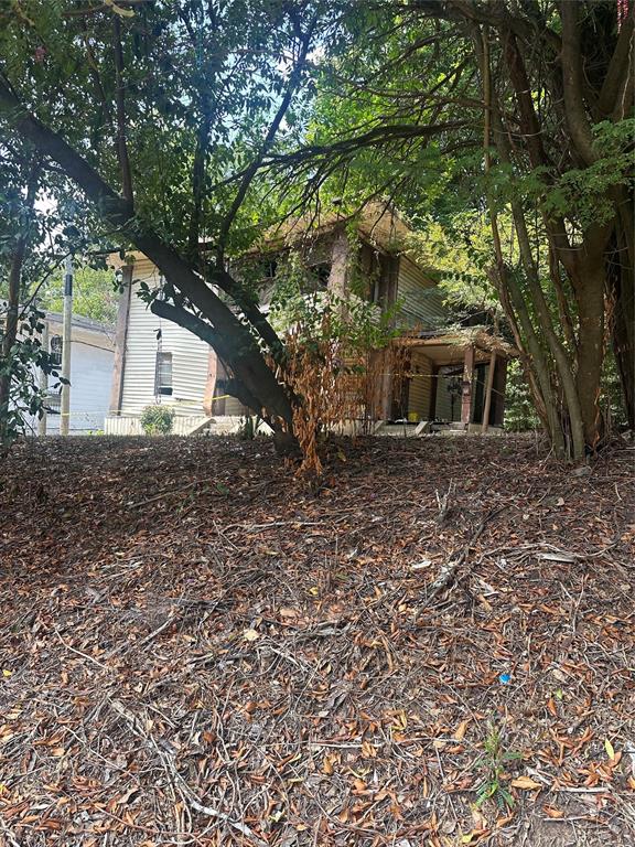 2412 Creswell Avenue
