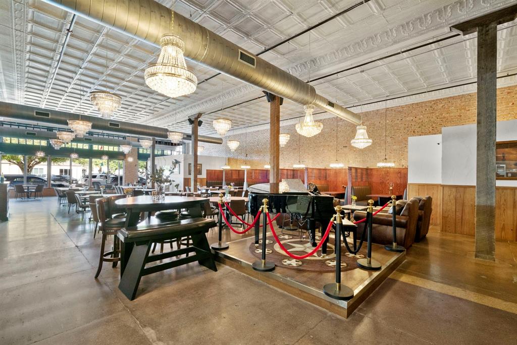 Original Graham - Commercial Sale