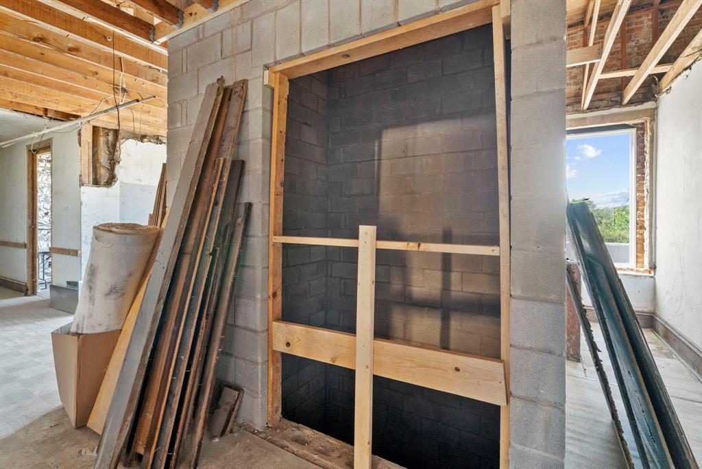 Original Graham - Commercial Sale