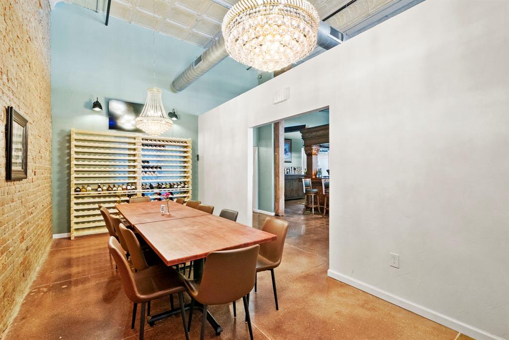 Original Graham - Commercial Sale