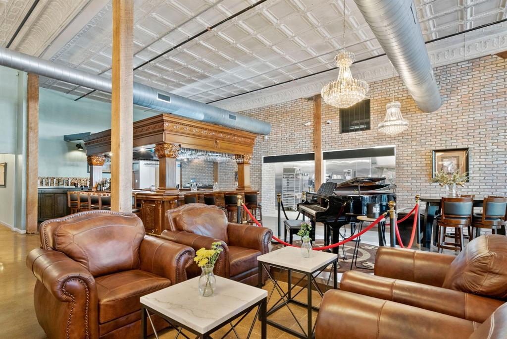 Original Graham - Commercial Sale