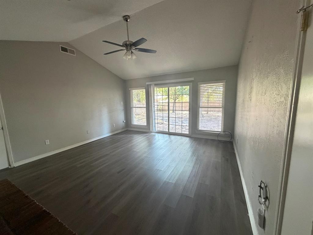 1112 Princeton Drive