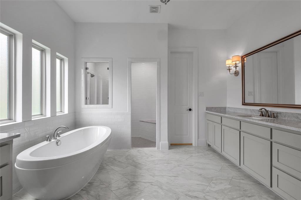 Gentle Creek Ph Eight - Residential