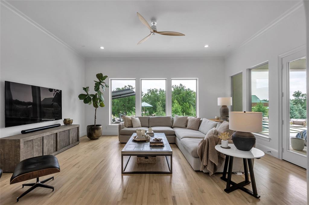 Gentle Creek Ph Eight - Residential