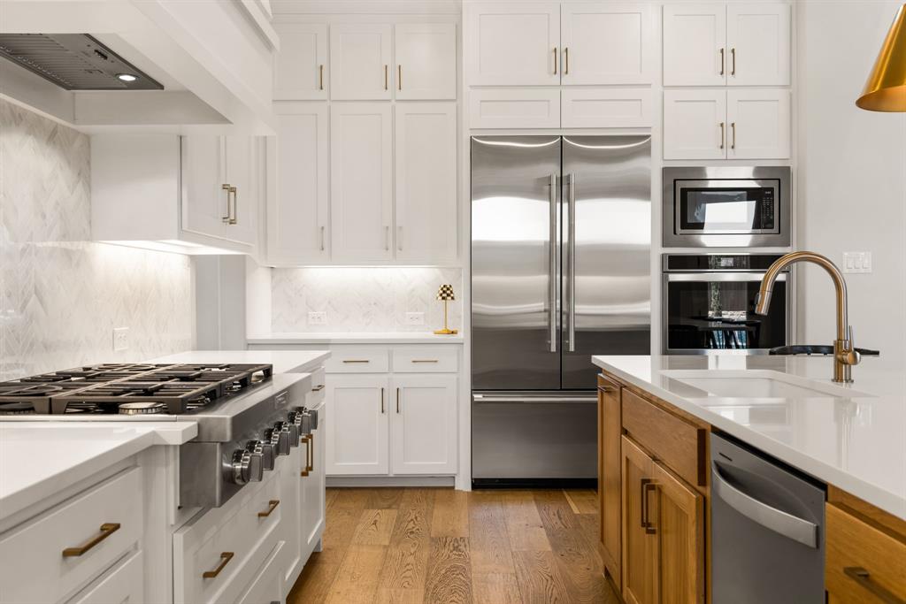 Mustang Lakes Ph Five - Residential