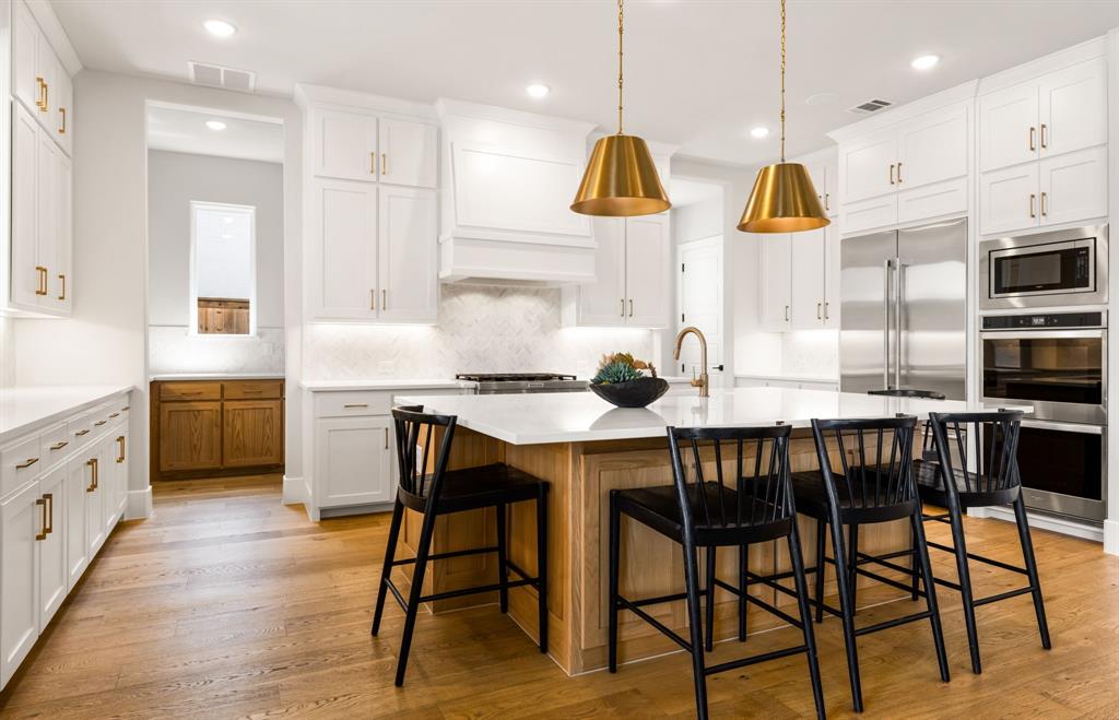 Mustang Lakes Ph Five - Residential