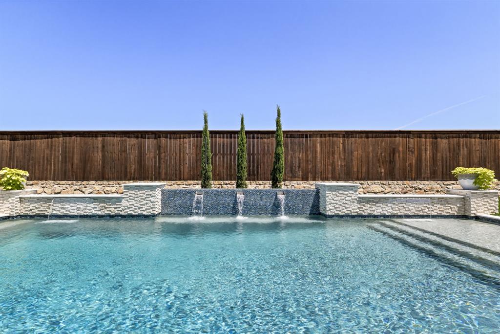 Mustang Lakes Ph Five - Residential