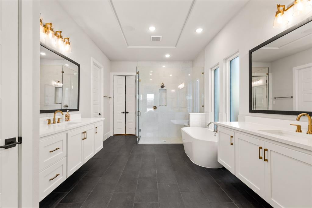 Mustang Lakes Ph Five - Residential