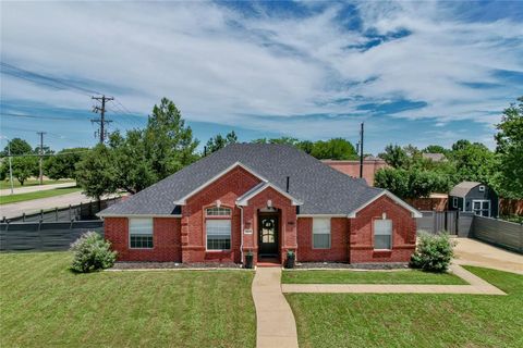 A home in Rowlett