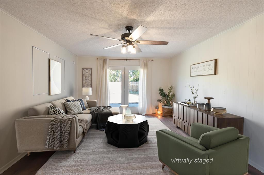 807 E College Street