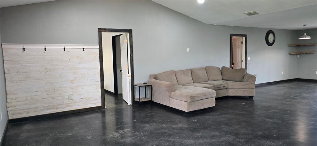 GOLDEN RANCHETTES - Residential