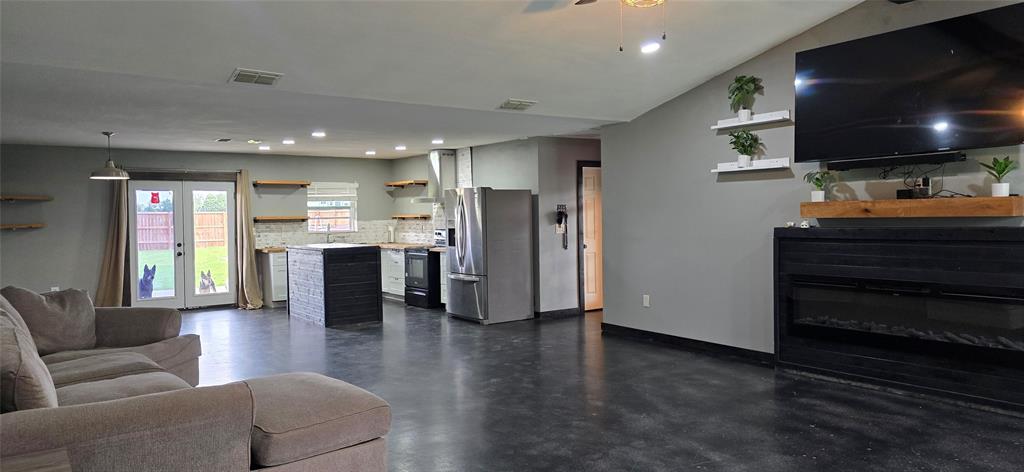 GOLDEN RANCHETTES - Residential