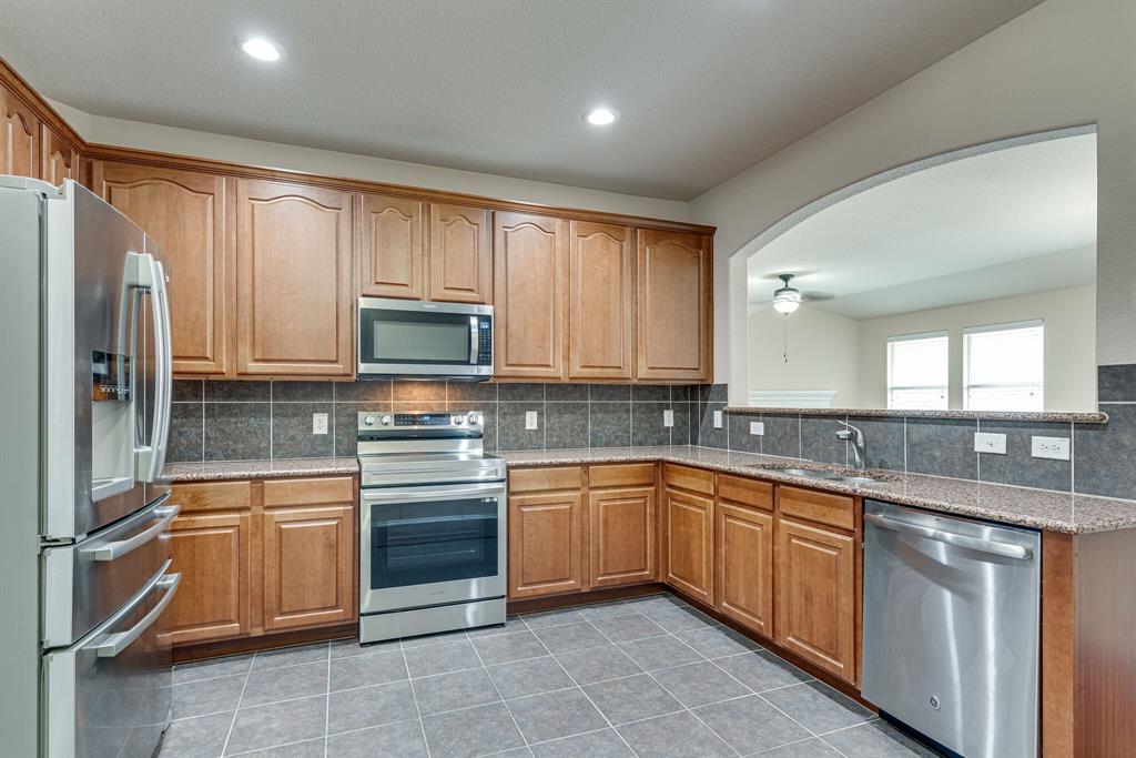 Villages Of Carmel Ph I - Residential Lease