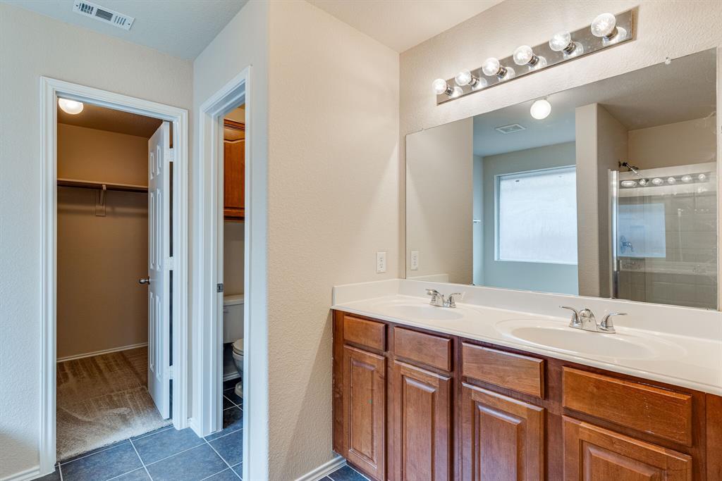 Villages Of Carmel Ph I - Residential Lease