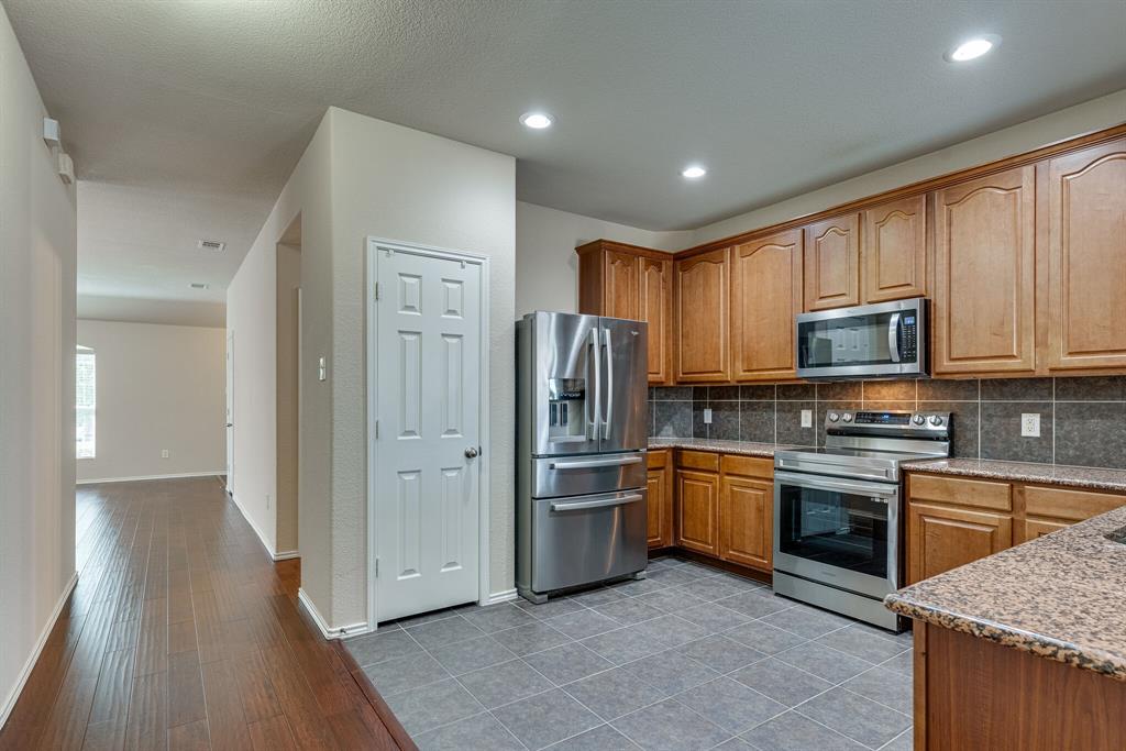 Villages Of Carmel Ph I - Residential Lease