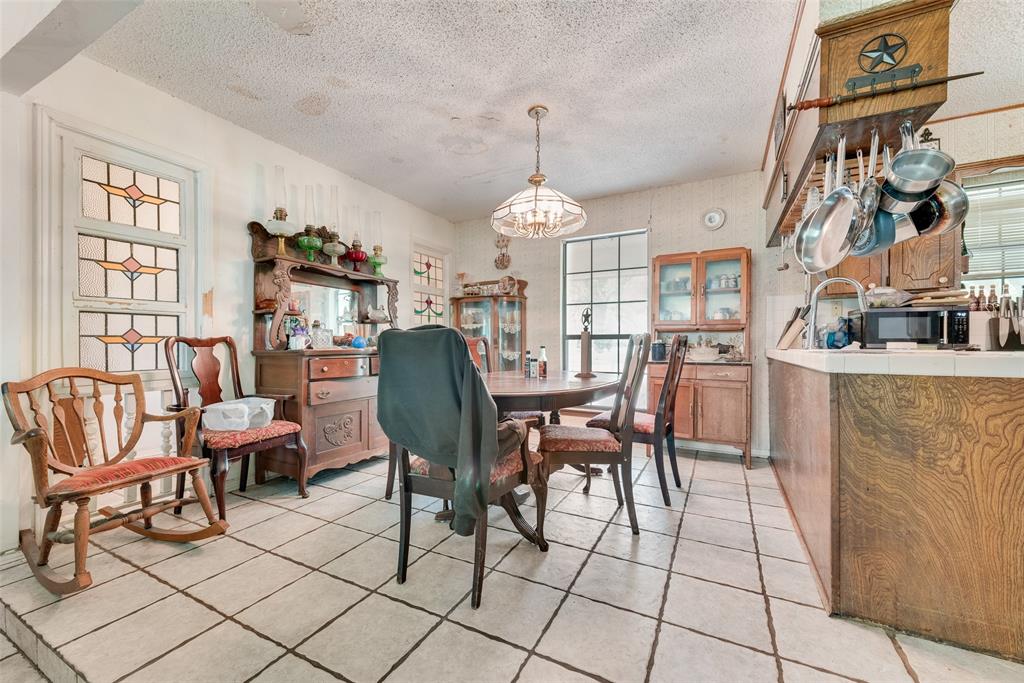 1511 Ballard Road