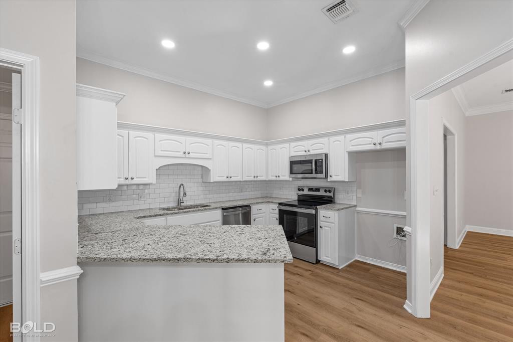 Shreveport, Louisiana 71119, United States, 3 Bedrooms Bedrooms, ,2 BathroomsBathrooms,Residential,Active,232164