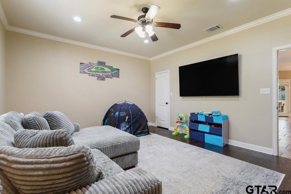 Walnut Hill Village - Residential