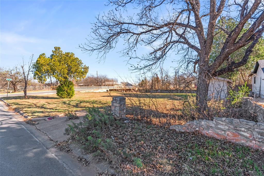 ELIZABETH G HUGHES & SAYLES - Land