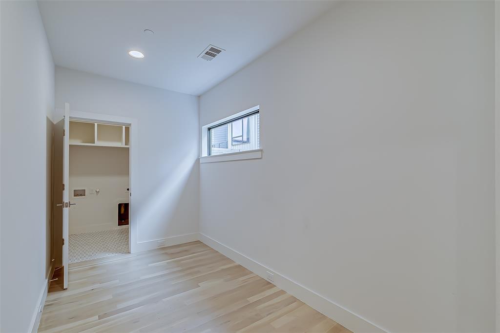 2707 Kimsey Drive