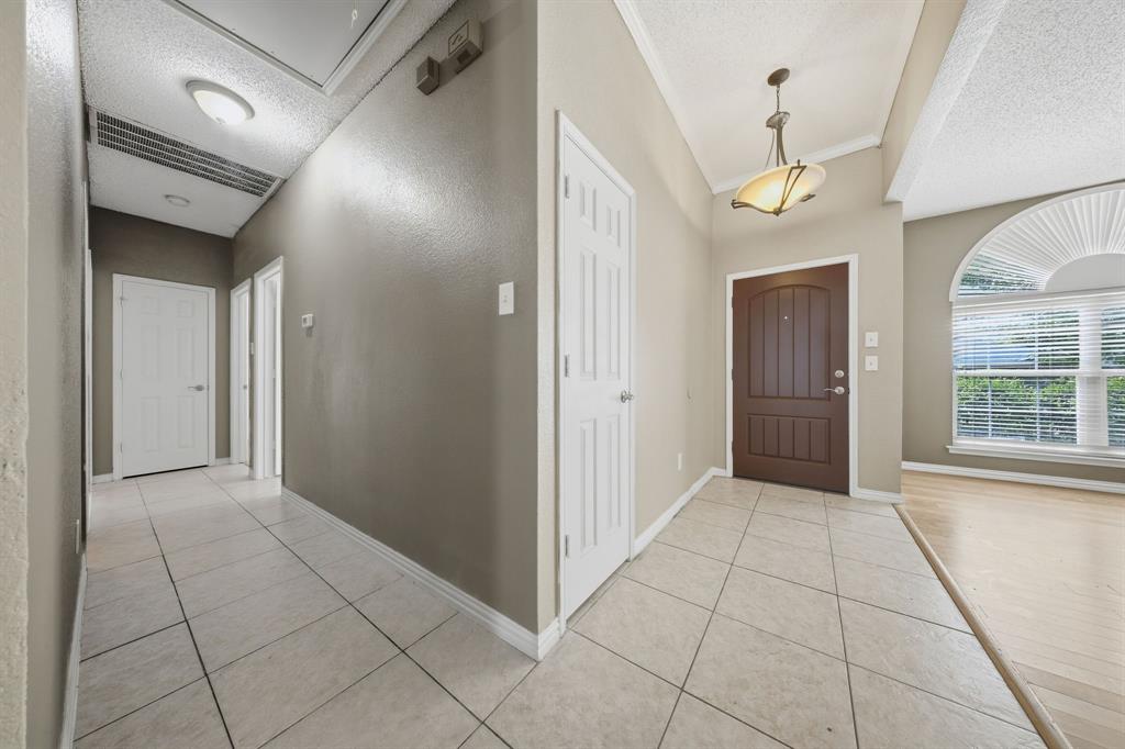 2409 Buckeye Drive