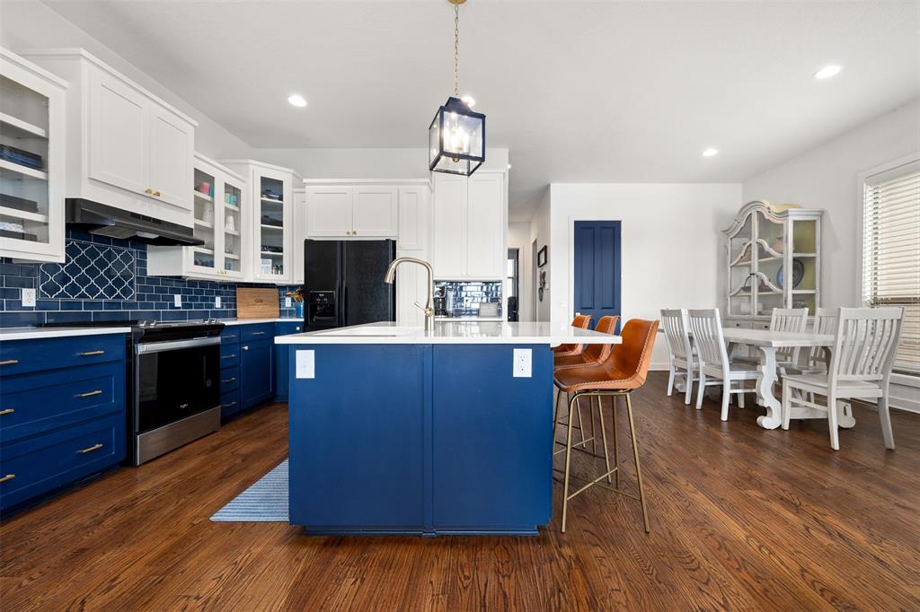 Sportsmans World - Residential