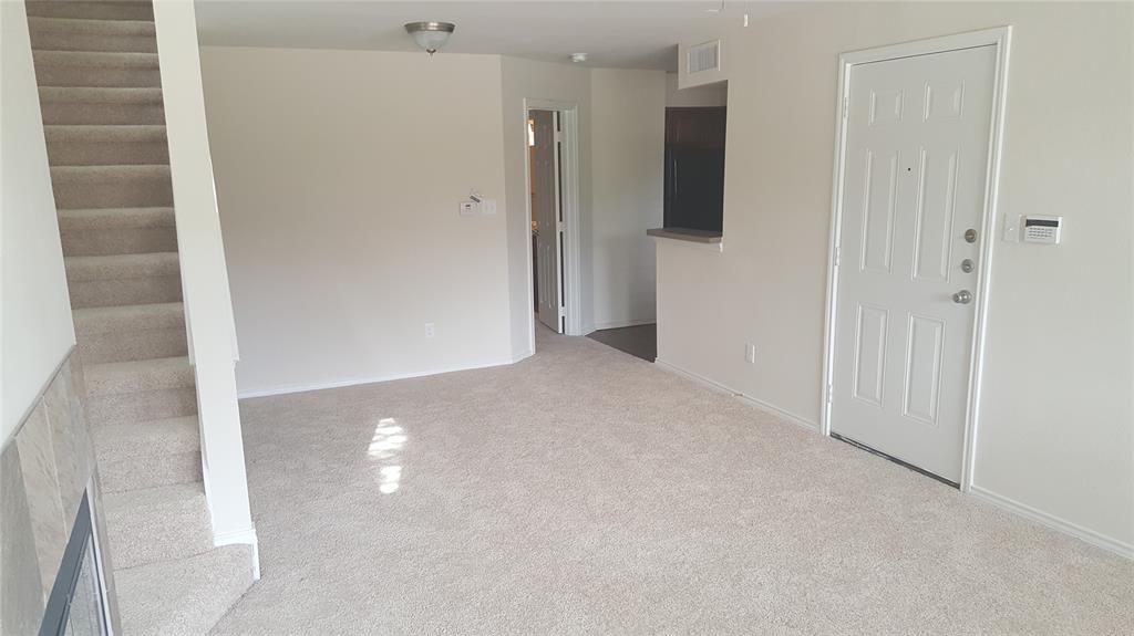 9831 Walnut Street P211