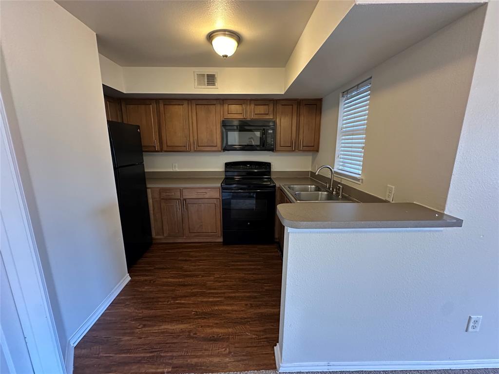 Richland Trace Condos - Residential