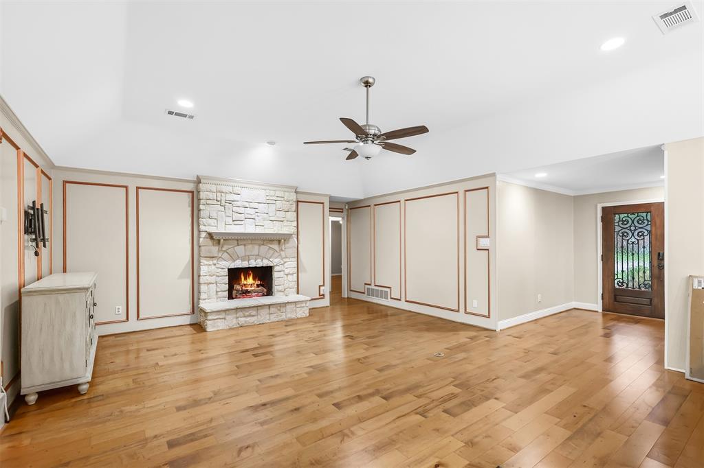 14 Victoria Drive