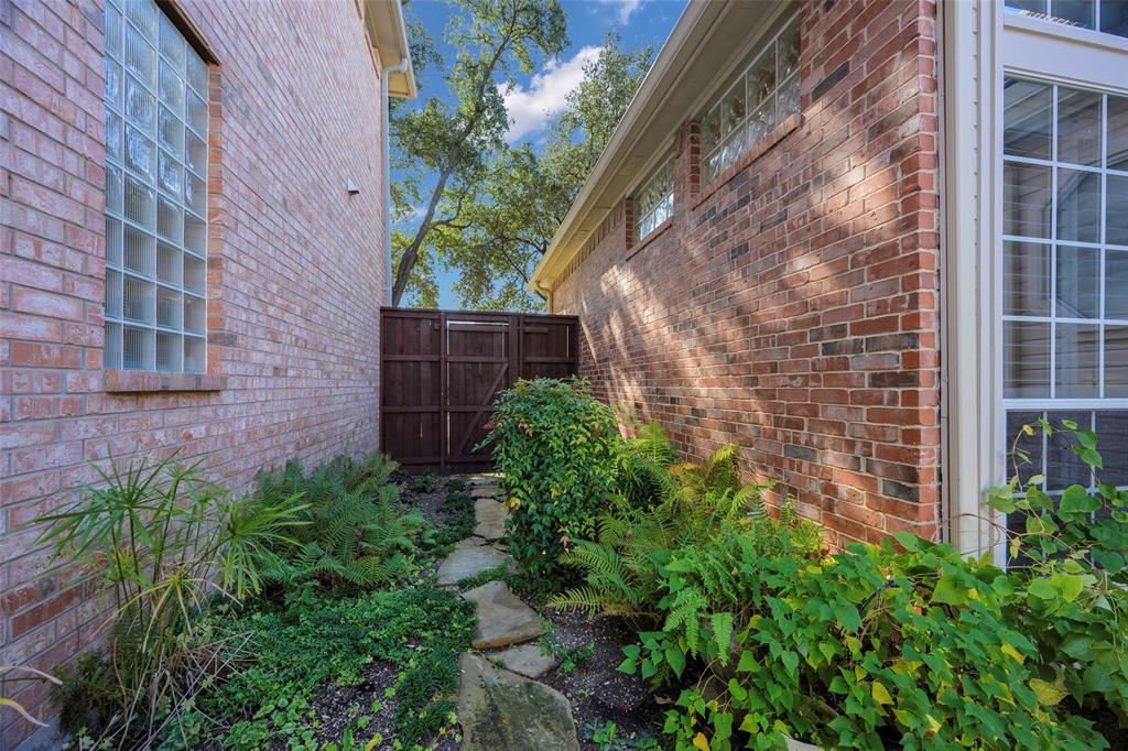 Shalimar At Preston Trails - Residential