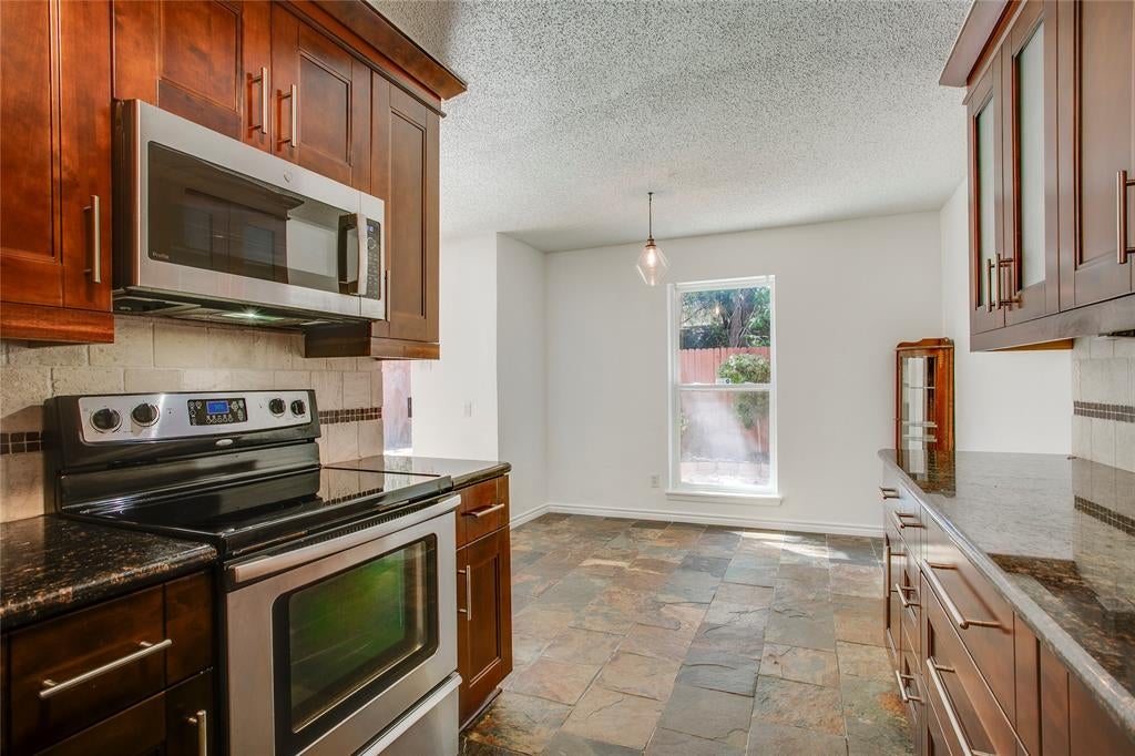 7444 E Northwest Highway 119