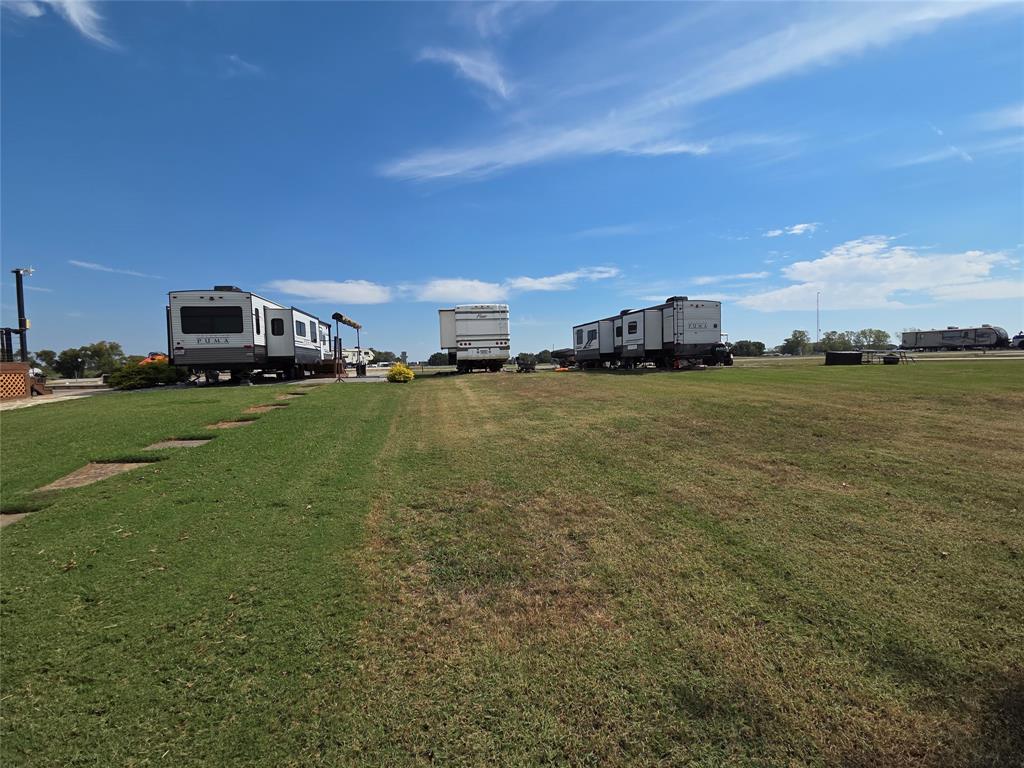 Peninsula Point - Land