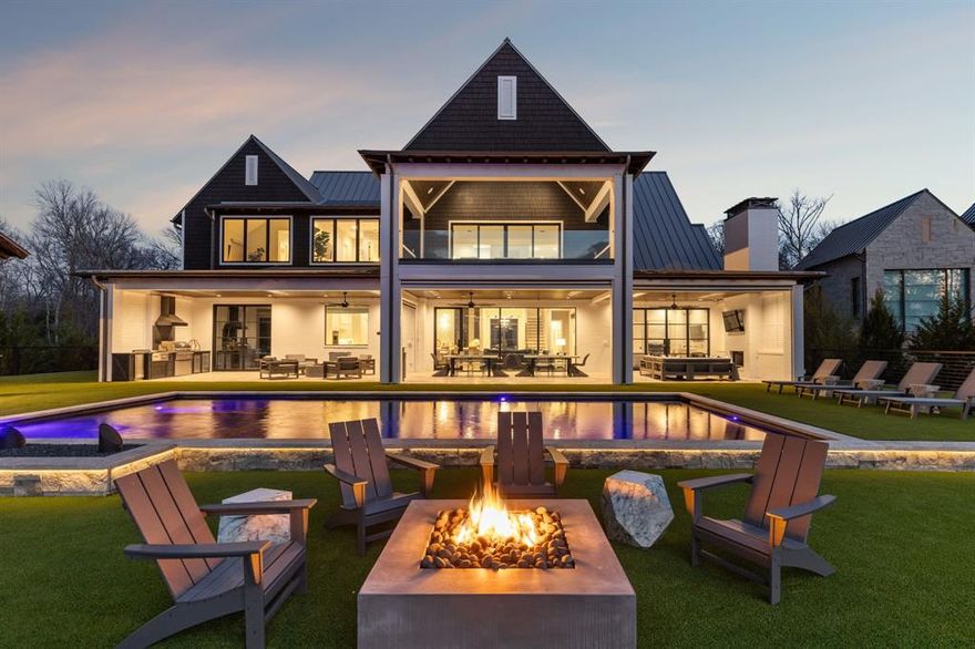 This luxury lakefront home is located in the back of a protected cove with epic sunset views. On just under an acre, this home is a very rare find at Long Cove. An open floorplan, two master suites and oversized bunkroom create plenty of space for the crew. Expansive windows with electric shades throughout. Centrally-located with easy access to all the ways to play - pickleball, tennis, hiking, biking and access to
two resort-style pools.

This home has all the bells and whistles that you could ask for in a lakehouse, and it is being offered fully furnished with a golf cart.