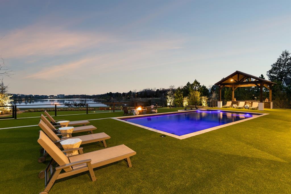 Long Cove - Residential