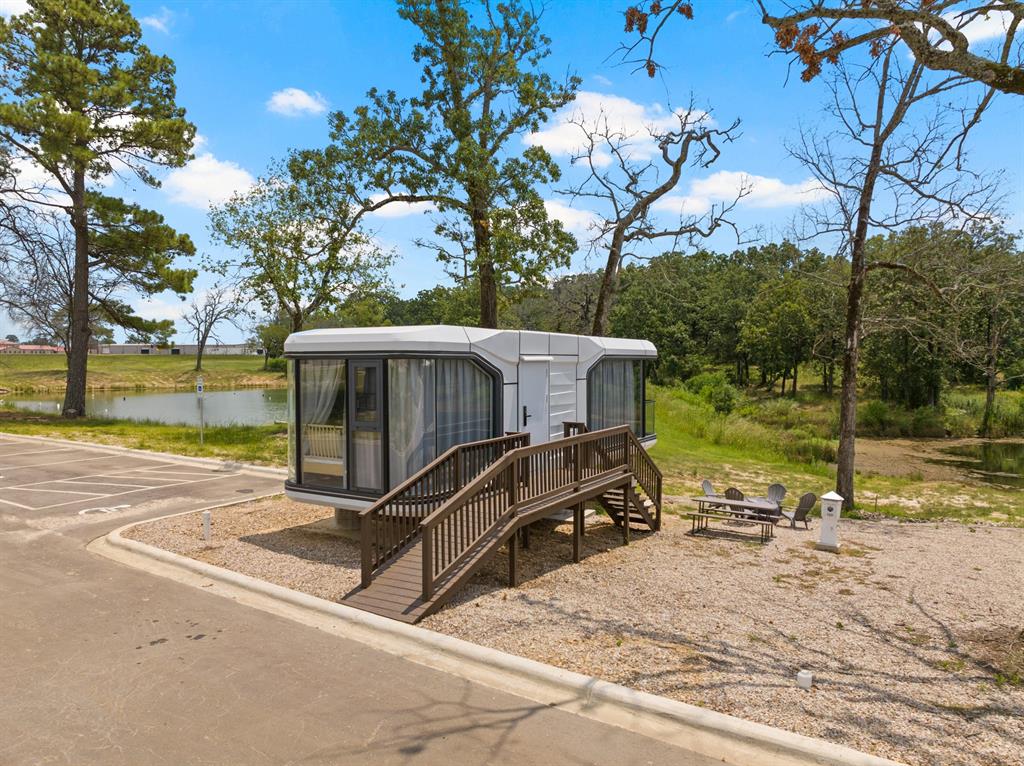 Twin Lakes Resort - Residential