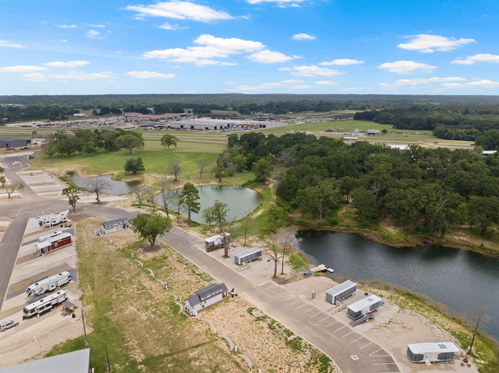 Twin Lakes Resort - Residential