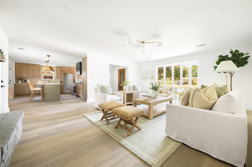 415 Forest Grove Drive