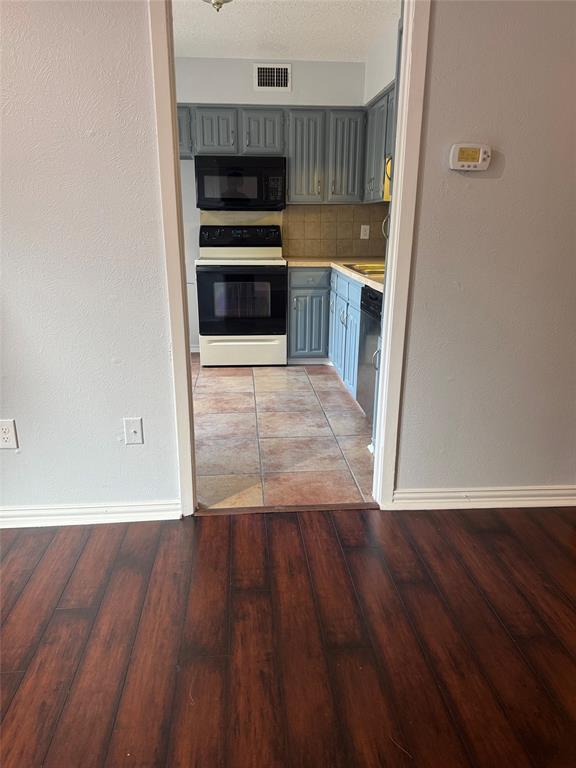 Waterfall Crossing Condo - Residential Lease