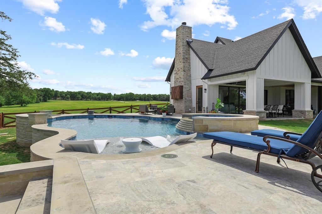 Tinsley Tam - Farm