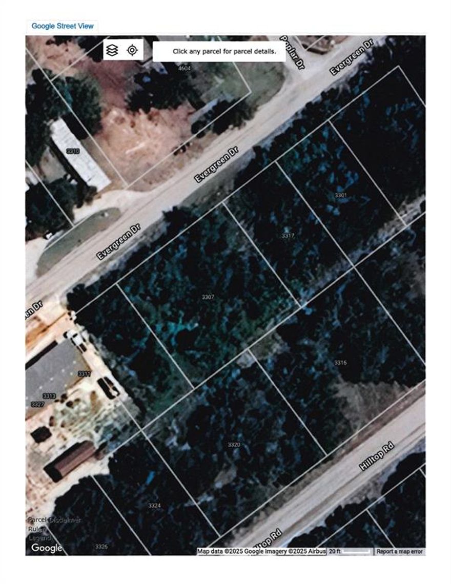 Large double lot. Come build your dream home or transport your desired mobile or manufactured home on the lot. Water and electricity available. Buyer will need to install a septic system. Great price for the size of this lot. Multiple lots at this price are also available and are also double lots by the same seller throughout this neighborhood. Call the agent to enquire about all those available.