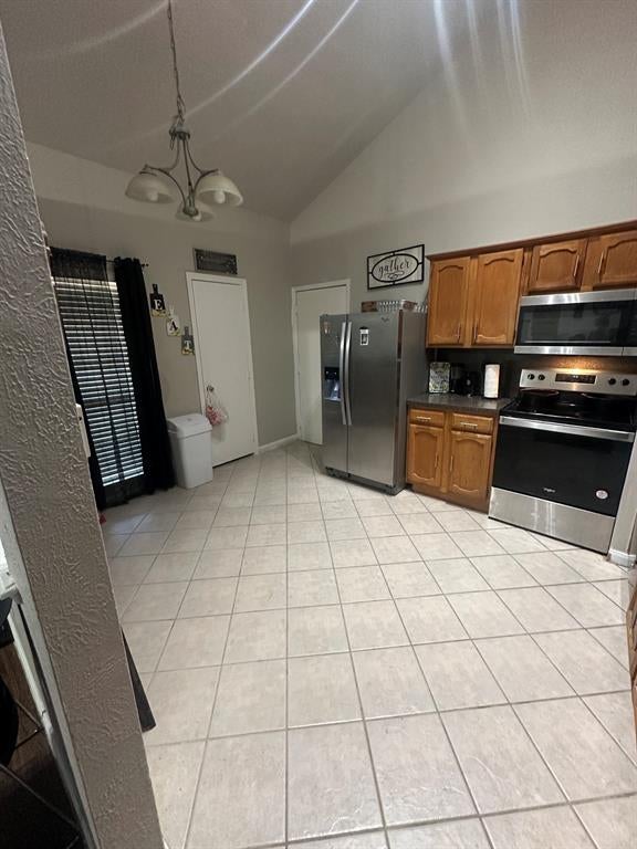 118 London Lane