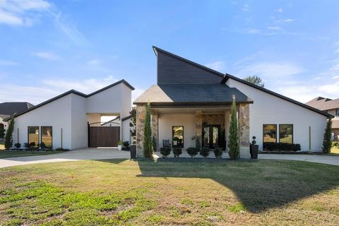 1130 The Shores Drive Corsicana TX 75109